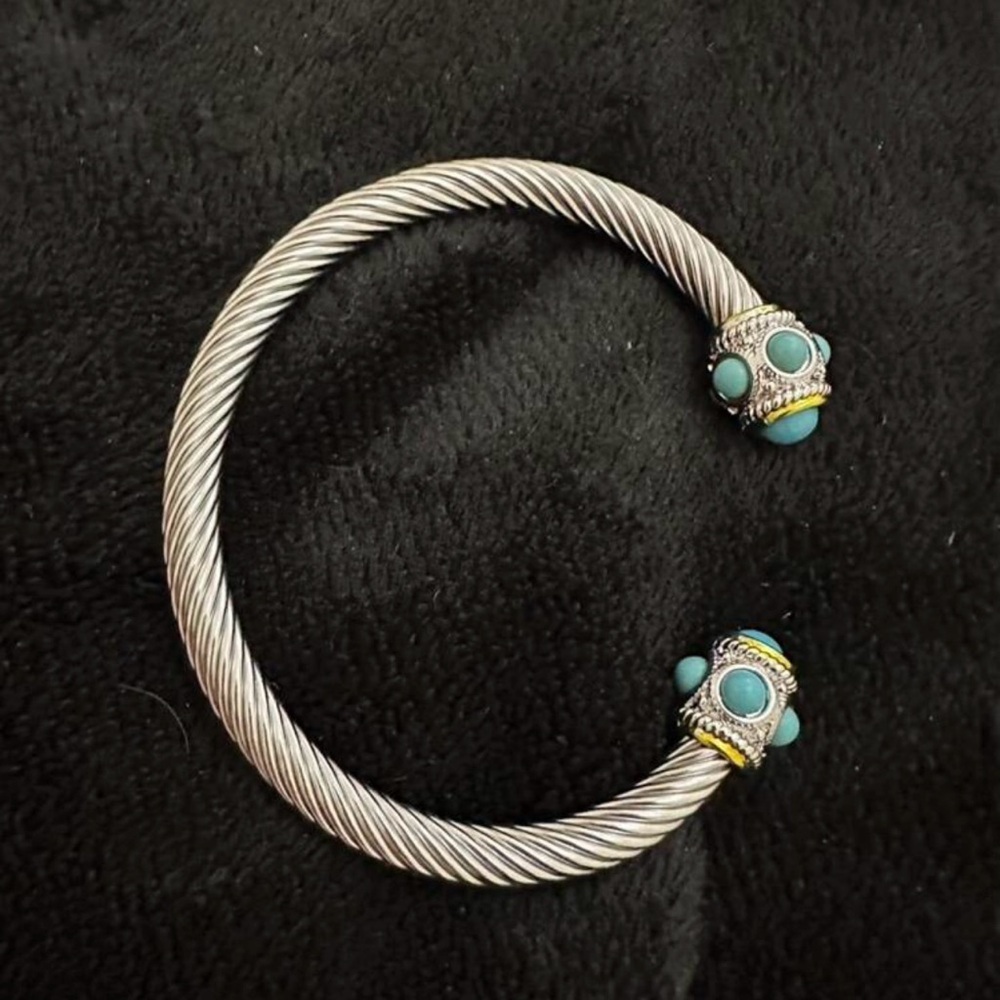 Silver and Turquoise Women's Bracelet